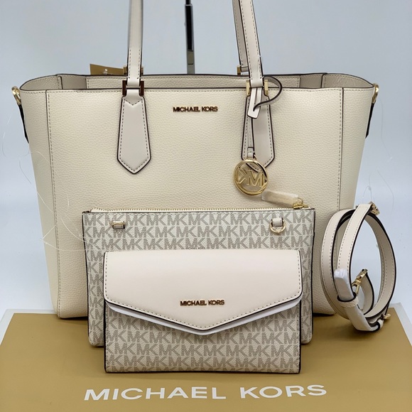 Michael Kors Handbags - Michael Kors Kimberly LG 3 in 1 Tote Light…